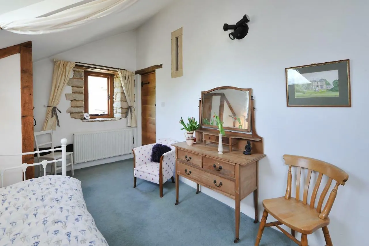 Thistle Barn Apartment Bath 0*,  United Kingdom